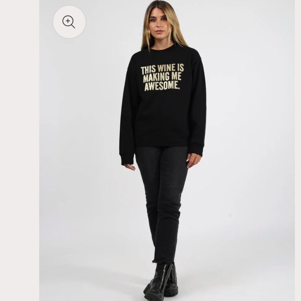 🍷🖤 Brunette the Label ‘This Wine is Making Me Awesome’ Black Crewneck Sweatshirt - Picture 3 of 8